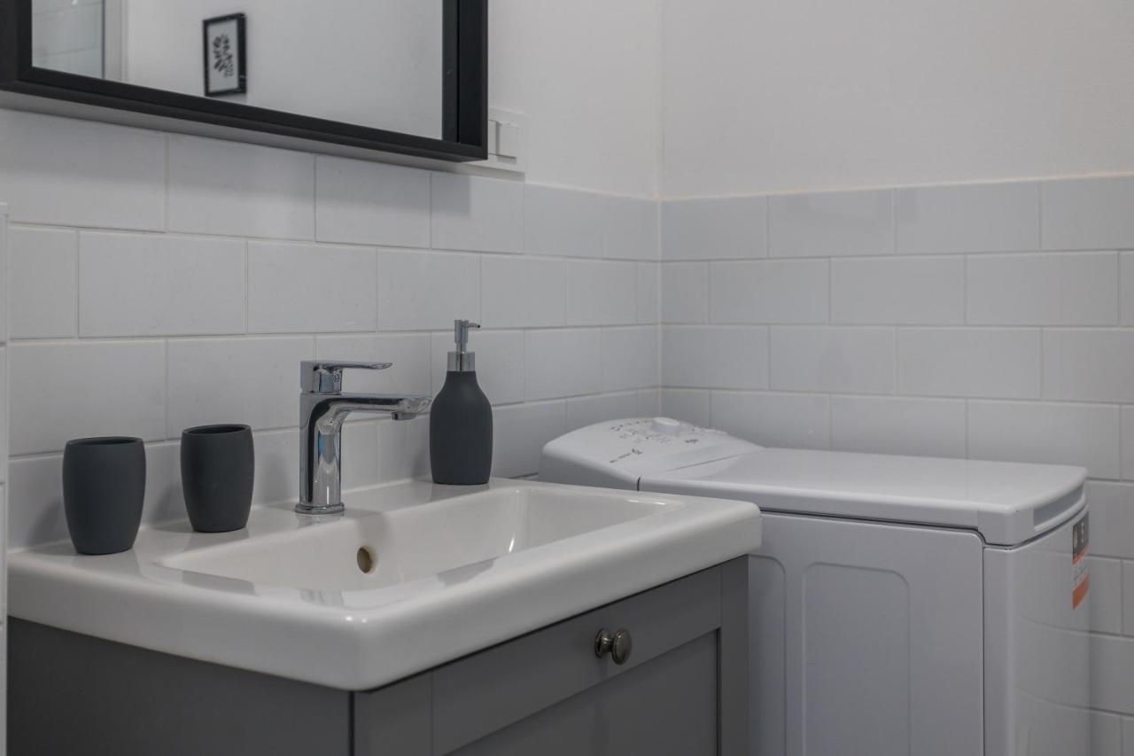 Bu2 Pula Studio Apartment מראה חיצוני תמונה